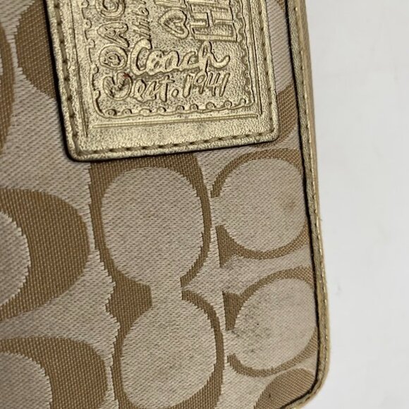 Coach Wallet - Picture 2 of 10